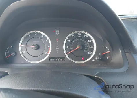 2011 Honda Accord 2.4 Ex-L from USA, damaged, VIN 1HGCP2F89BA010042